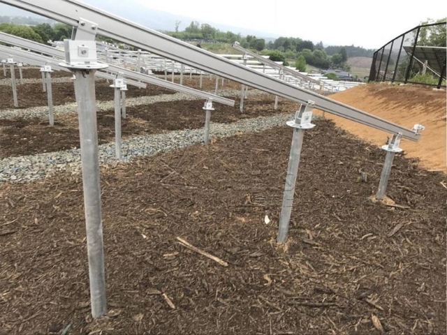 Solarpanel-Masten-Montageschiene, geneigtes Bodenmontagesystem